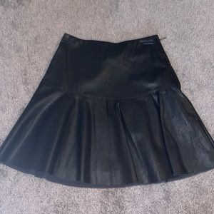 Black leather skirt, zipper on side, size XS from Very J.